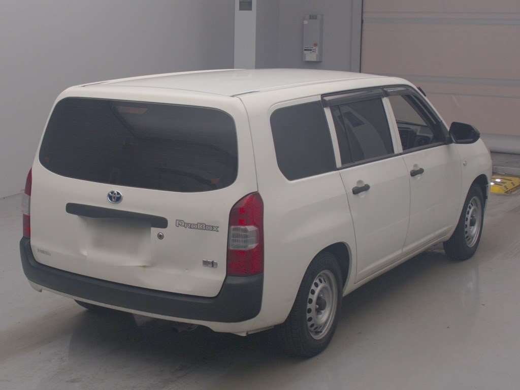 2021 Toyota Probox Hybrid DX Comfort auction photo 2