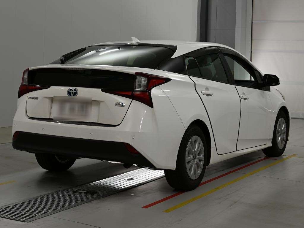 2021 Toyota Prius HV S auction photo 2