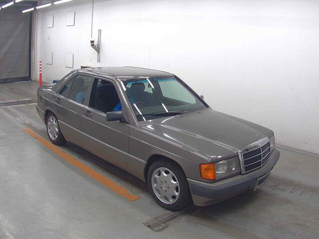 Japan Auction Vehicles 8 1990 Mercedes-Benz 190クラス auction photo