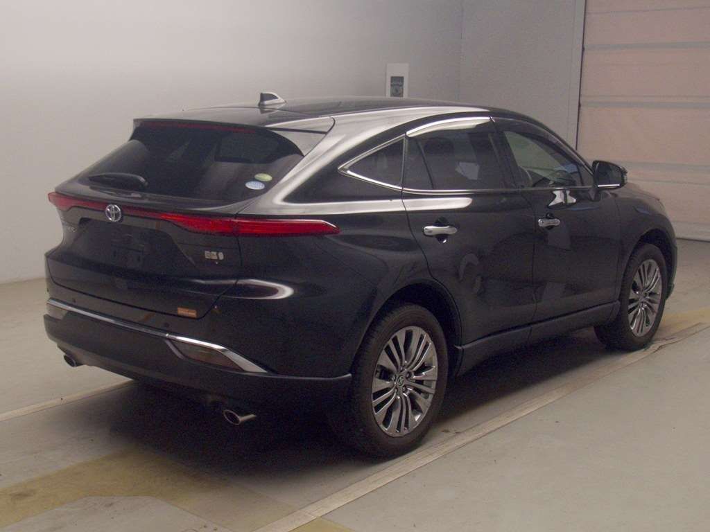 2021 Toyota Harrier Z auction photo 2