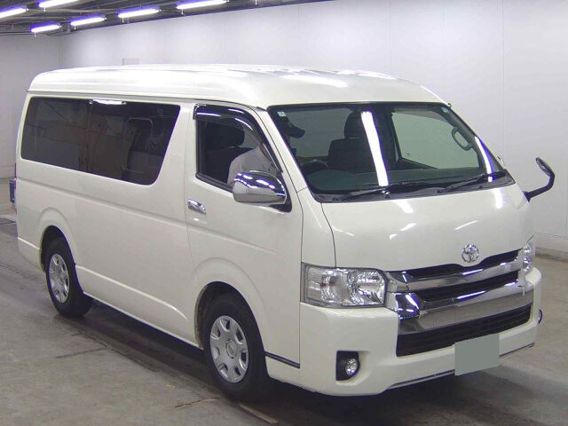 2018 Toyota Hiace GL Japan auction vehicle