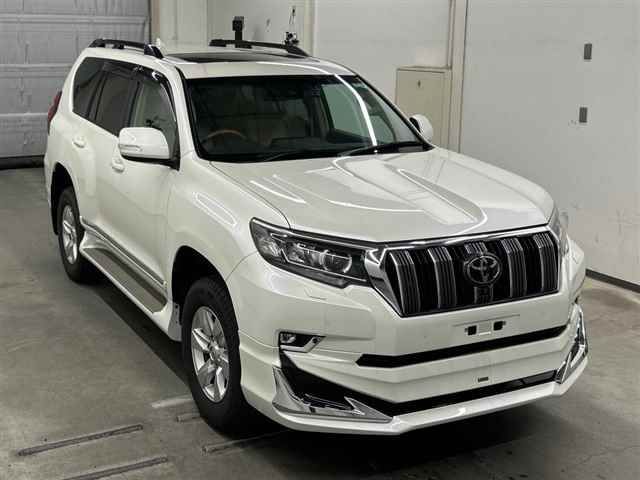 Japan Auction Vehicles 11 2023 Toyota Land Cruiser Prado TX Lパッケージ auction photo