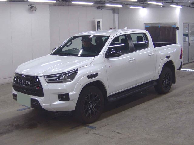 2024 Toyota Hilux Z GR Sport 4WD auction photo 4