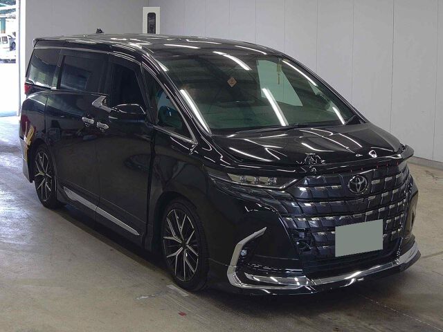 2025 Toyota Alphard Z Japan auction vehicle