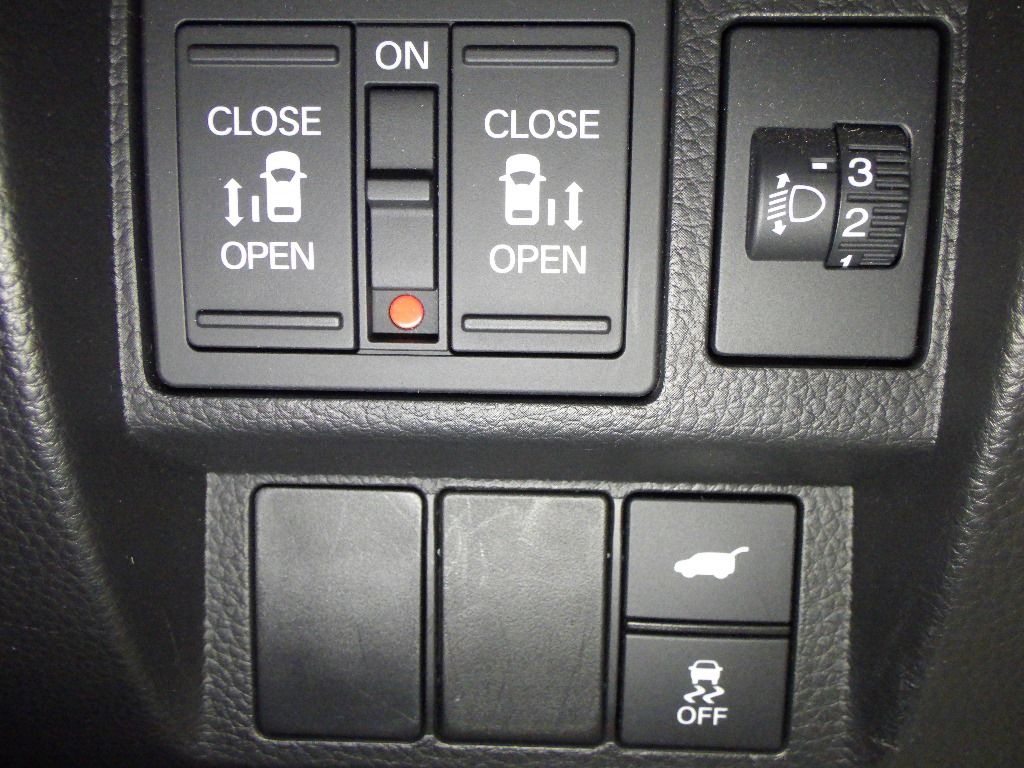 2023 Honda Stepwgn 7 people auction photo 12
