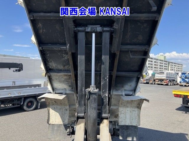 2005 Isuzu Forward ダンプ auction photo 19