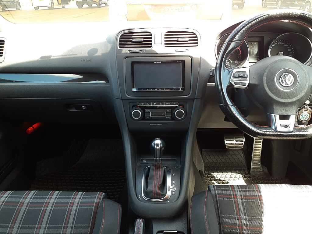 2010 Volkswagen VW ゴルフ GTI auction photo 11