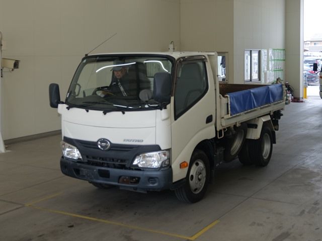 2018 Hino Dutro 3テンダンプ Japan auction vehicle