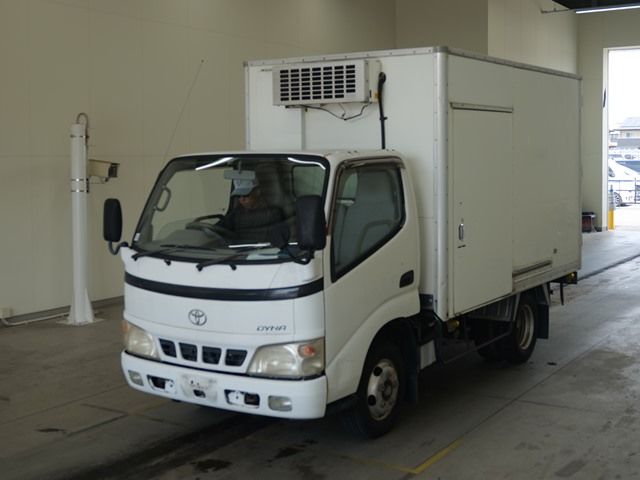 2004 Toyota Dyna Reizo Reito Japan auction vehicle