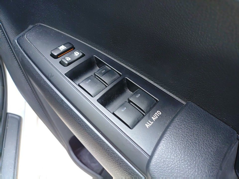 2021 Toyota カローラ アクシオ auction photo 14