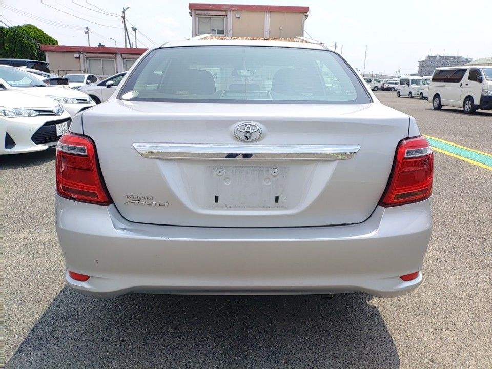 2021 Toyota カローラ アクシオ auction photo 5