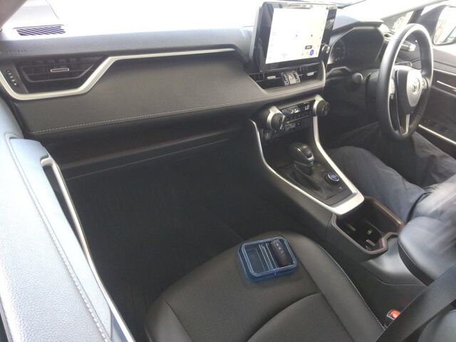 2025 Toyota RAV4 ハイブリッドG 4WD auction photo 3
