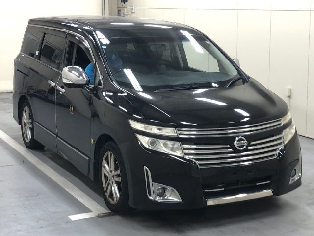 2010 Nissan Elgrand ハイウェイスター7ニンノリ Japan auction vehicle