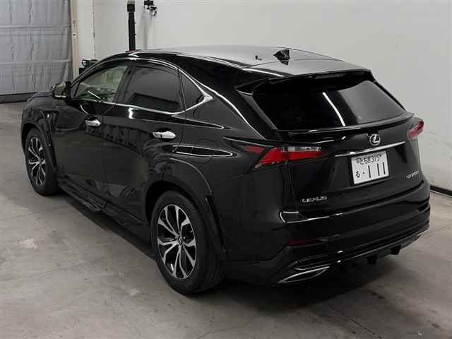 2015 Lexus NX NX200t Fスポーツ auction photo 2