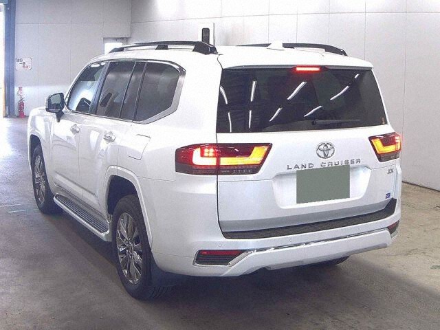 2025 Toyota Land Cruiser ZX 4WD auction photo 2