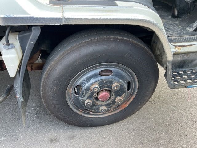 1996 Toyota Dyna タンク auction photo 9