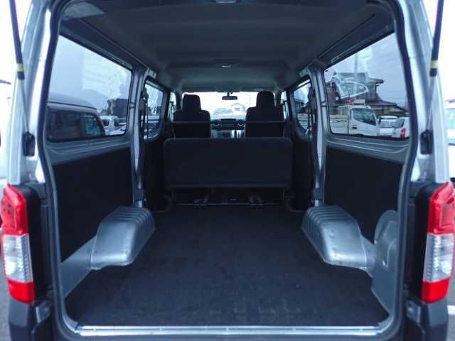 2020 Nissan NV350 Caravan DX auction photo 3