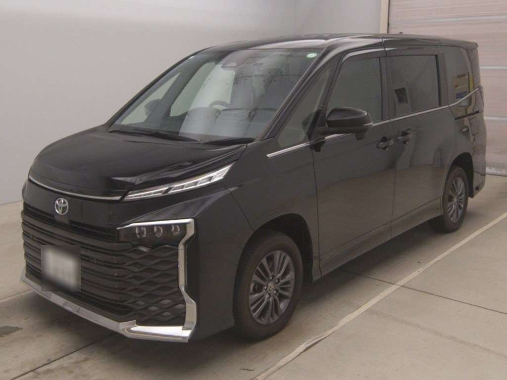 2023 Toyota Voxy S-Z 4WD Japan auction vehicle