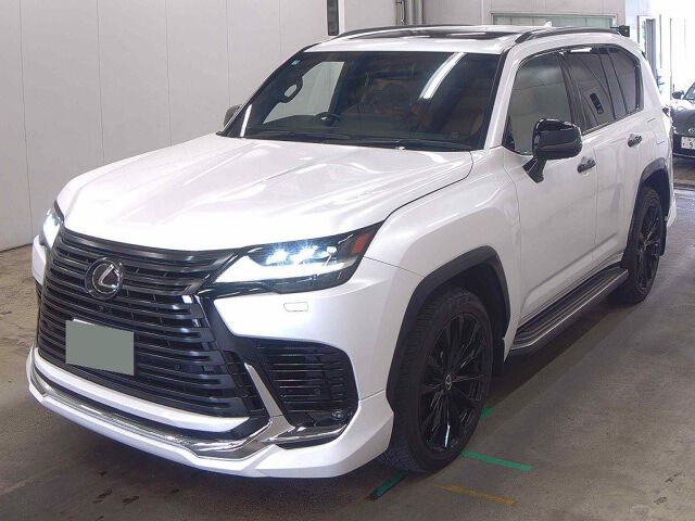 2023 Lexus LX LX600 Off-Road 4WD auction photo 4