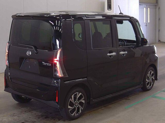 2025 Daihatsu Tanto Custom X Limited auction photo 5