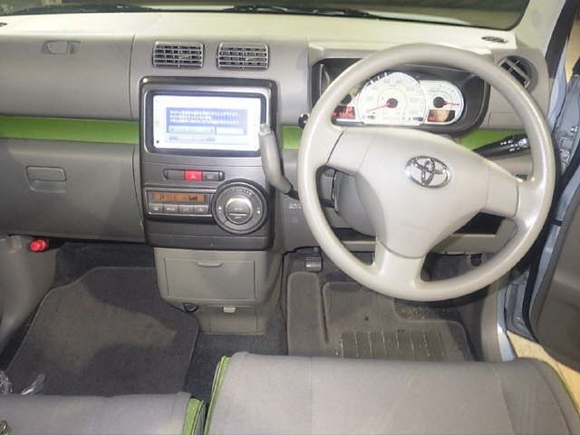 2014 Toyota Pixis Space X auction photo 3