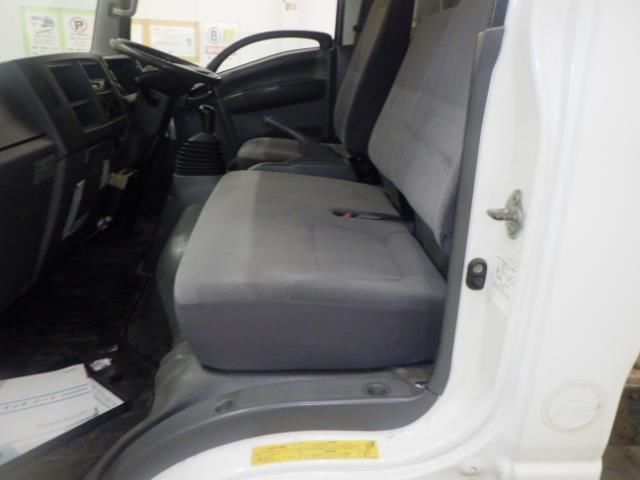 2012 Isuzu Elf シャーシ auction photo 8