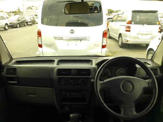 2009 Mitsubishi タウンボックス 4WD RX auction photo 8