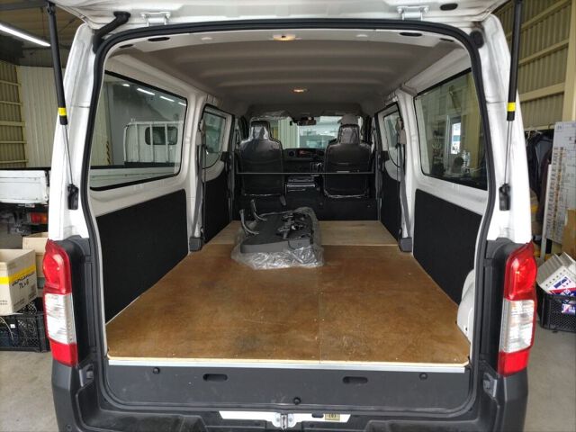 2023 Nissan Caravan ロングDX auction photo 6