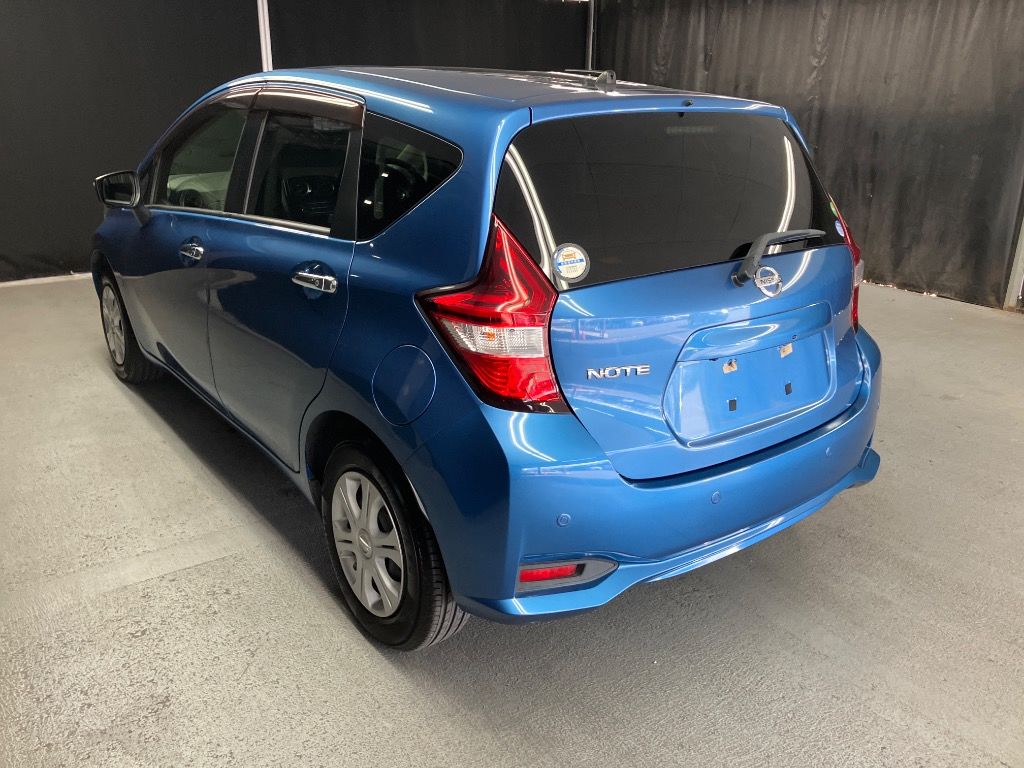 2017 Nissan Note X auction photo 2
