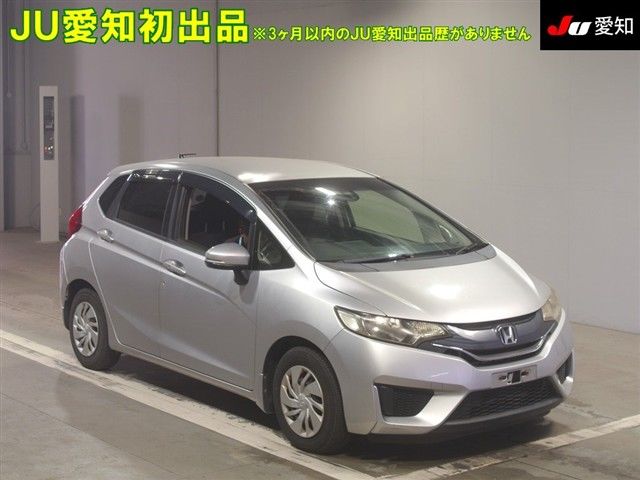 Japan Auction Vehicles 11 2015 Honda Fit 13G F Package auction photo