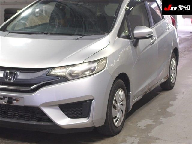 2015 Honda Fit 13G F Package auction photo 7