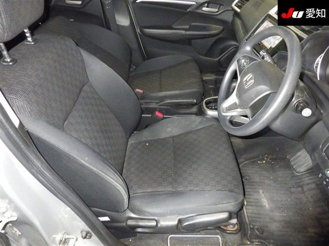 2015 Honda Fit 13G F Package auction photo 6