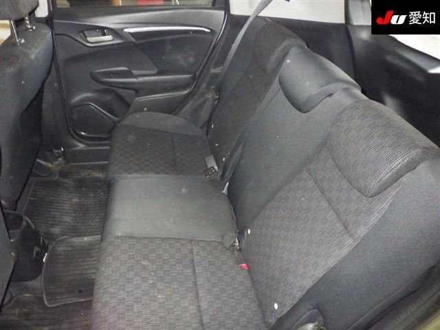 2015 Honda Fit 13G F Package auction photo 4