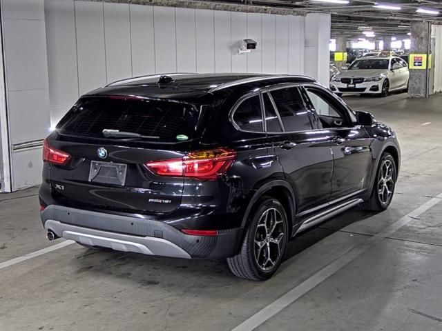 2019 BMW BMW X1 sDrive 18I Xライン コンフォートP アド auction photo 3