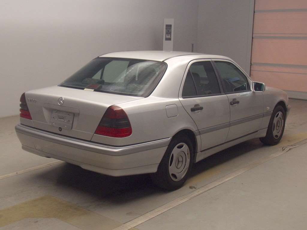 2000 Mercedes-Benz C-Class auction photo 2