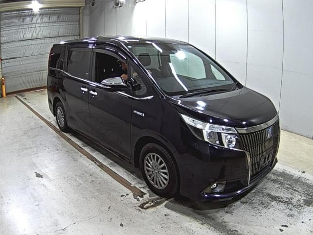2016 Toyota Esquire ハイブリッドGi ブラックテーラード 10インチナビ Japan auction vehicle