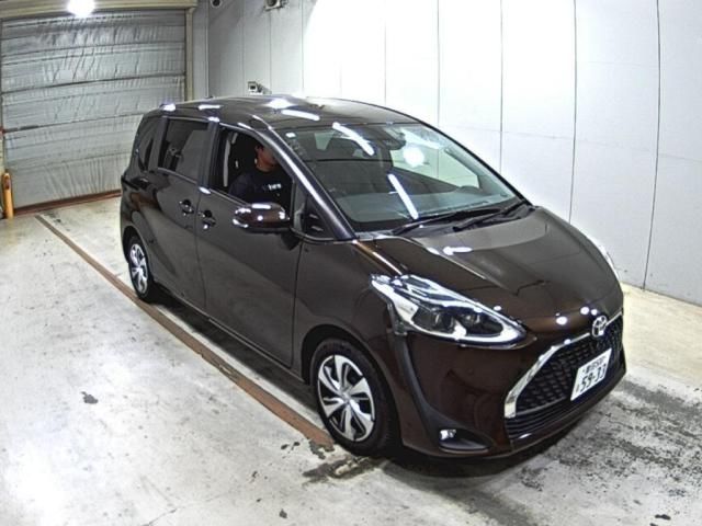 2020 Toyota Sienta G. Quero Japan auction vehicle