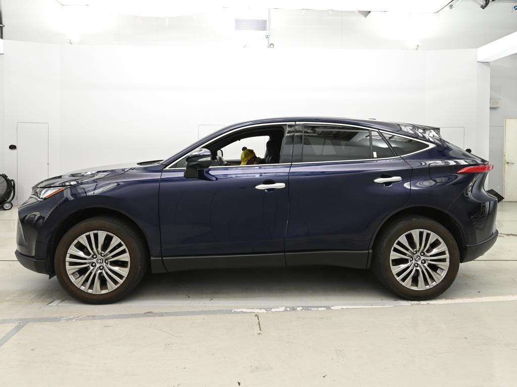 2022 Toyota Harrier Z auction photo 4