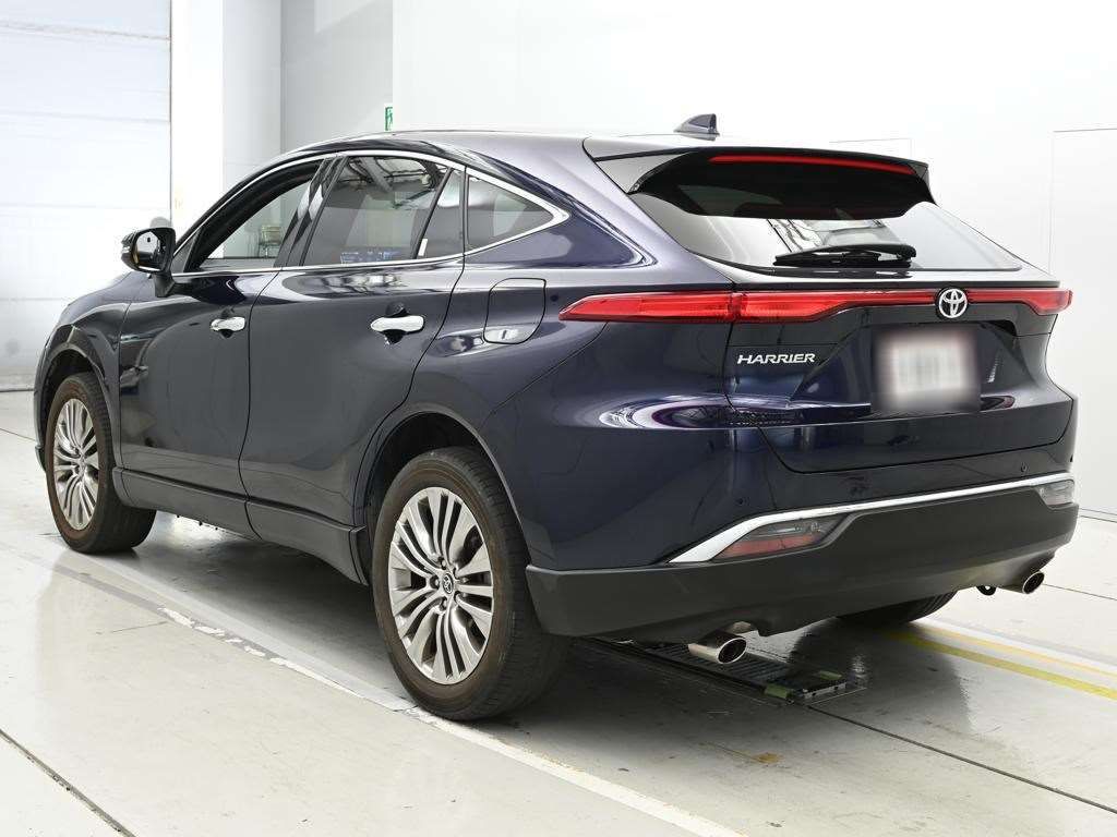 2022 Toyota Harrier Z auction photo 6
