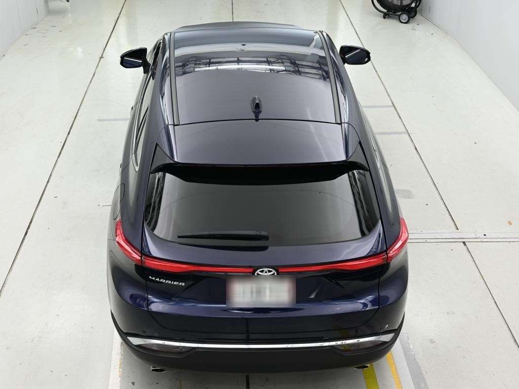 2022 Toyota Harrier Z auction photo 8