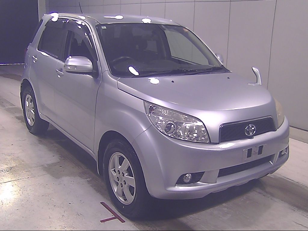 2006 Toyota Rush 4WD G Japan auction vehicle