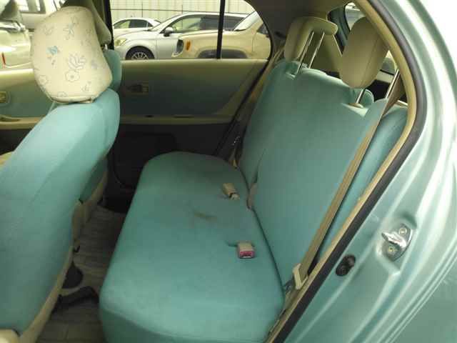 2009 Toyota Vitz Fシャンブルアパリコレクション auction photo 9