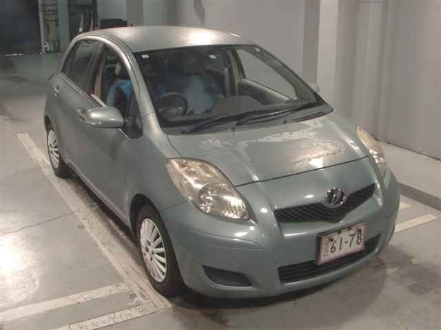 2009 Toyota Vitz Fシャンブルアパリコレクション Japan auction vehicle