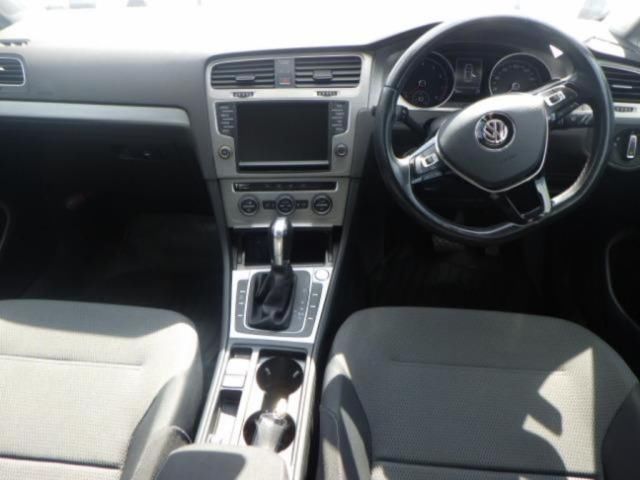 2015 Volkswagen ゴルフ TSIコンフォートラインプレミアムエディション auction photo 3
