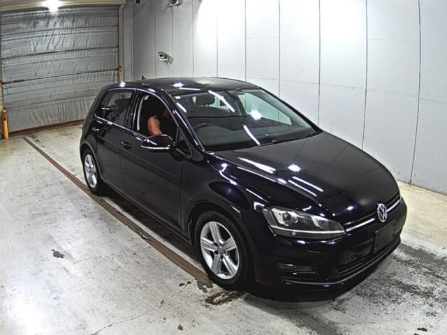 2015 Volkswagen ゴルフ TSIコンフォートラインプレミアムエディション Japan auction vehicle