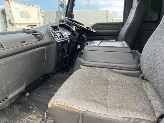 2006 Isuzu Forward ジンカイ auction photo 5