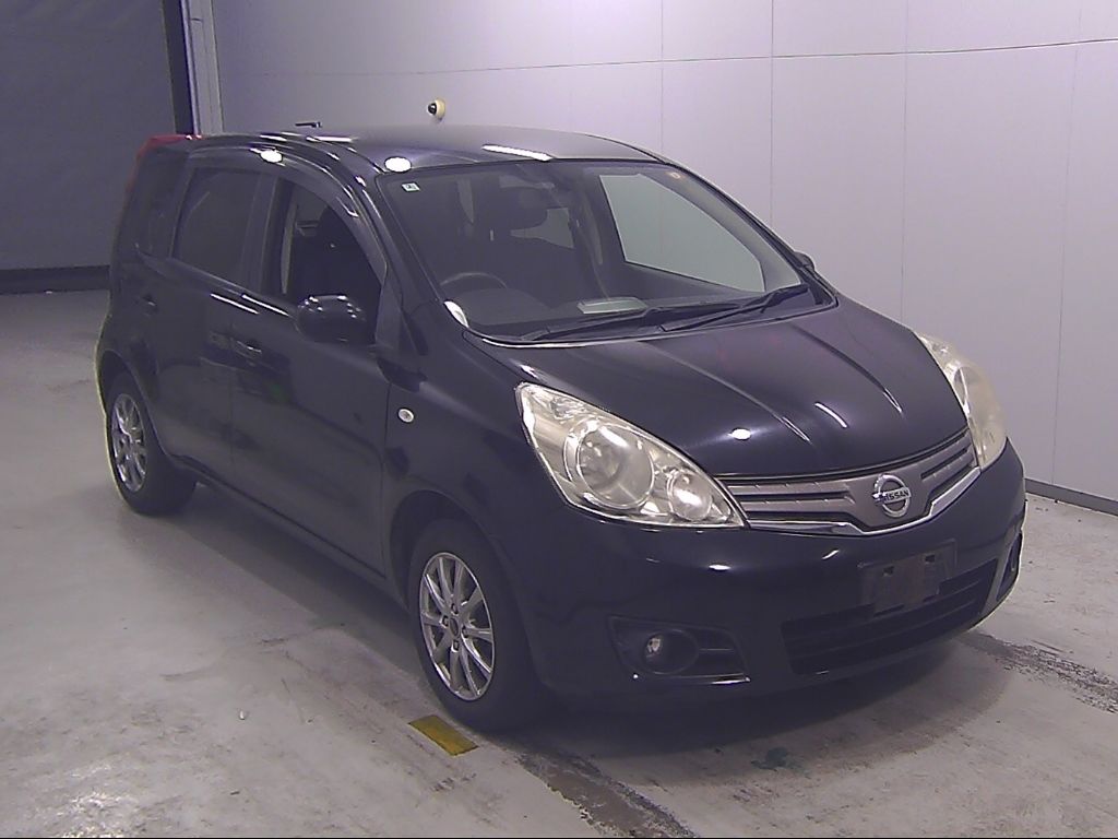 Japan Auction Vehicles 7 2009 Nissan ノート HB 15X auction photo