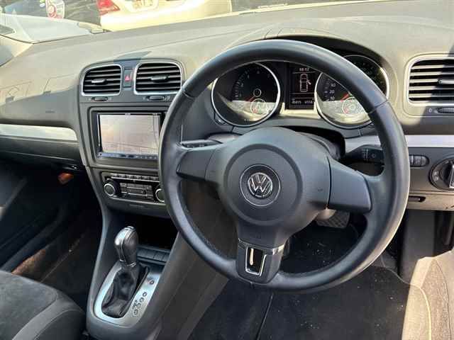 2011 Volkswagen VWゴルフ5HB auction photo 3
