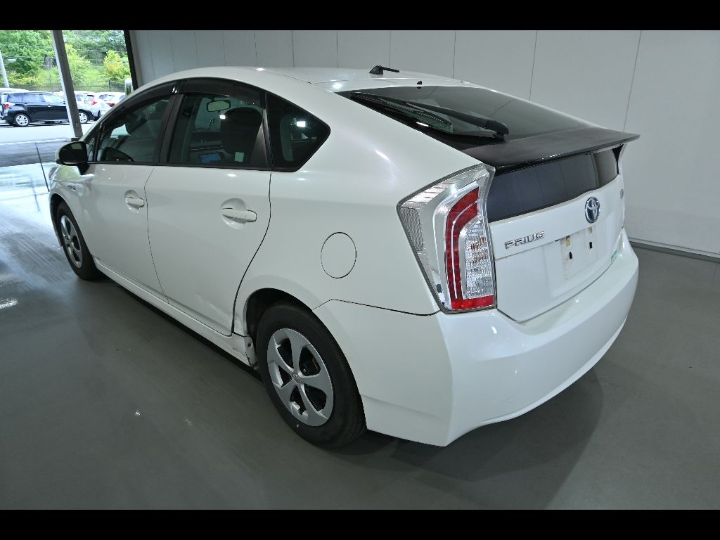 2012 Toyota Prius S auction photo 5