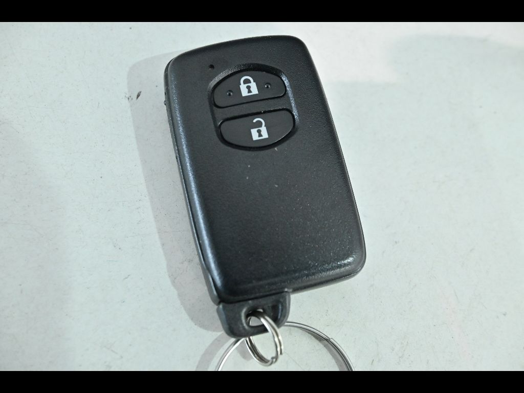 2012 Toyota Prius S auction photo 12